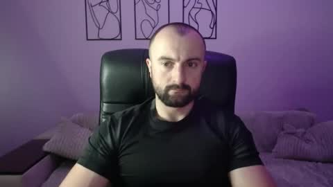 brindlefly69 online show from 12-05-25, 11:41