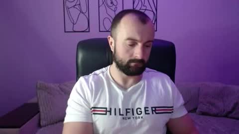 Snapshot of brindlefly69 chatting on 12-20-25, 12:01 brindlefly69 online show from 12-20-25, 12:01