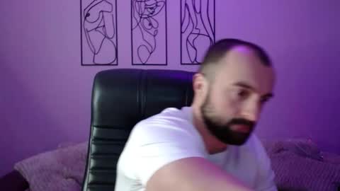 Snapshot of brindlefly69 chatting on 01-12-26, 12:21 brindlefly69 online show from 01-12-26, 12:21