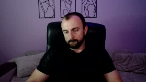 Snapshot of brindlefly69 chatting on 06-17-26, 10:28 brindlefly69 online show from 06-17-26, 10:28
