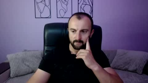 Snapshot of brindlefly69 chatting on 07-11-26, 11:13 brindlefly69 online show from 07-11-26, 11:13