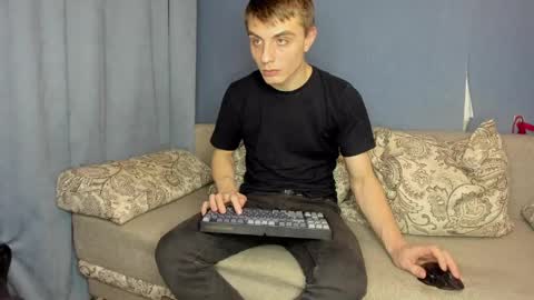 bristlebback online show from 04-19-26, 06:10