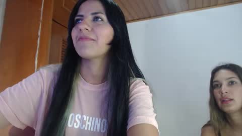 Snapshot of britanyy18 chatting on 09-23-25, 07:28 britanyy online show from 09-23-25, 07:28