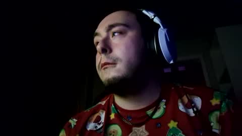 Snapshot of britcxck98 chatting on 12-22-24, 10:15 Chubby British Cock online show from 12-22-24, 10:15