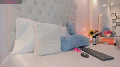 Brithany Rousee online show from 11-10-25, 03:11