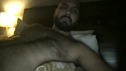 Snapshot of britishlad2019 chatting on 06-01-26, 02:46 britishlad2019 online show from 06-01-26, 02:46