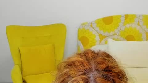 Snapshot of britishmilfpenelope chatting on 07-08-26, 02:16 Penelope online show from 07-08-26, 02:16