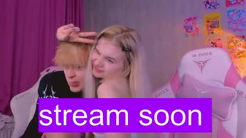 Britney online show from 04-11-26, 07:07