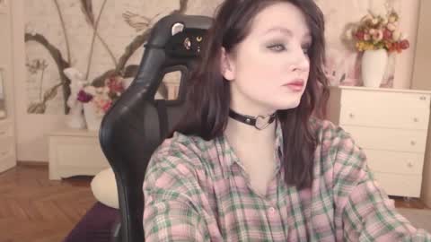 britneybarker online show from 02-05-26, 10:47