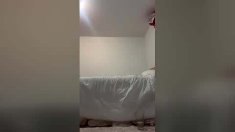 Snapshot of britneycherry08 chatting on 02-17-26, 03:14 britneycherry08 online show from 02-17-26, 03:14