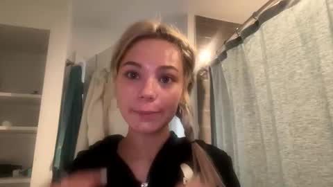 Snapshot of britneycherry08 chatting on 02-28-26, 10:55 britneycherry08 online show from 02-28-26, 10:55