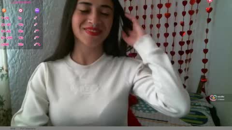 Snapshot of brittanymilan156 chatting on 02-14-25, 12:14 BRITTANY online show from 02-14-25, 12:14
