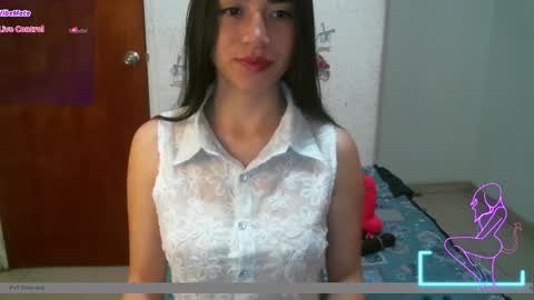 Snapshot of brittanymilan156 chatting on 10-17-25, 12:19 BRITTANY online show from 10-17-25, 12:19