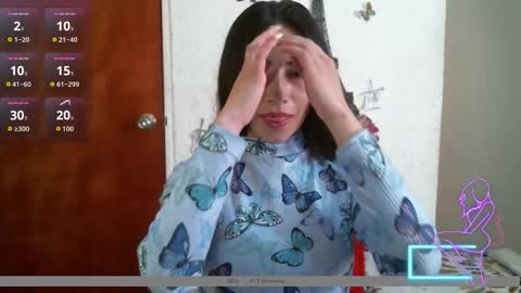 Snapshot of brittanymilan156 chatting on 11-01-25, 01:13 BRITTANY online show from 11-01-25, 01:13