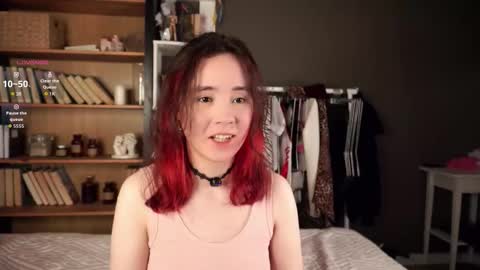 Lina online show from 11-07-25, 11:32