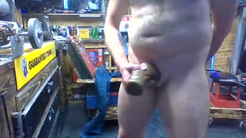 Snapshot of britzchris chatting on 12-17-24, 05:29 britzchris online show from 12-17-24, 05:29