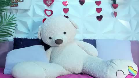 Snapshot of briyit_doll chatting on 03-24-26, 02:38 BRIYIT online show from 03-24-26, 02:38