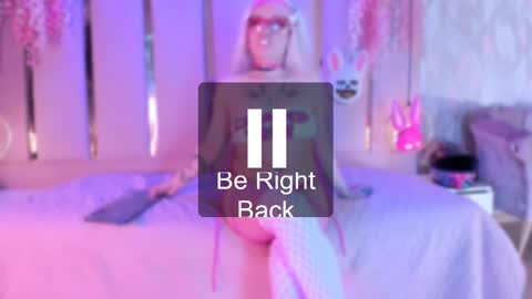     online show from 10-17-25, 03:47