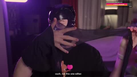 Snapshot of bronnica chatting on 01-14-26, 03:28 Anna online show from 01-14-26, 03:28