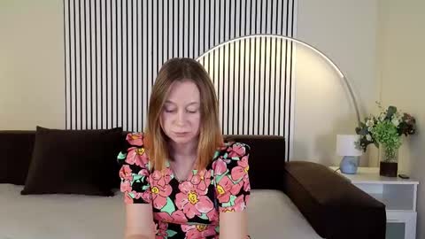 Snapshot of brooke_evans_ chatting on 10-26-25, 12:44 Brooke online show from 10-26-25, 12:44