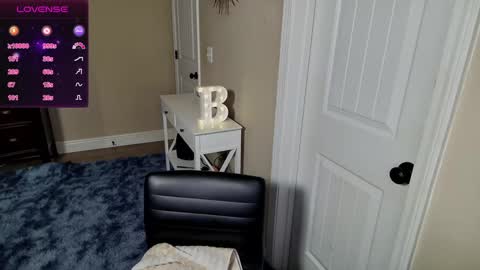 Snapshot of brookebee27 chatting on 02-04-25, 12:40 brookebee online show from 02-04-25, 12:40