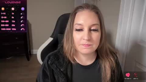 Snapshot of brookebee27 chatting on 03-12-25, 01:47 brookebee online show from 03-12-25, 01:47