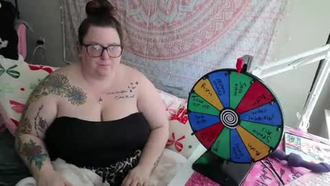 Madam Brooke online show from 04-11-26, 01:48