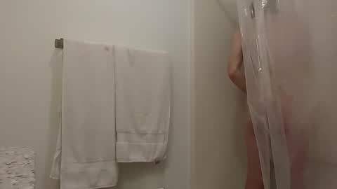 Snapshot of brookiebabyyyx3 chatting on 12-29-24, 07:39 brooke online show from 12-29-24, 07:39