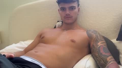 Snapshot of brooklyntay chatting on 02-07-26, 12:03 BrooklynTay online show from 02-07-26, 12:03