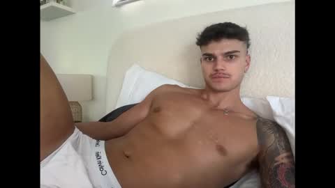 Snapshot of brooklyntay chatting on 02-18-26, 03:35 BrooklynTay online show from 02-18-26, 03:35