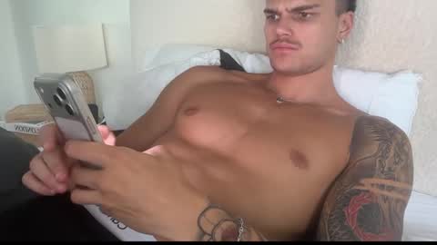 BrooklynTay online show from 03-31-26, 03:41