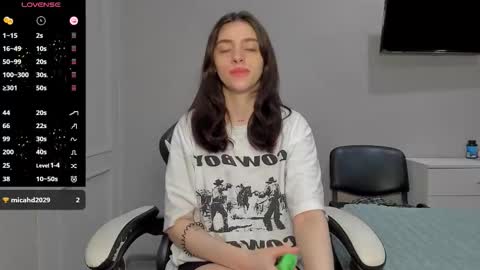 broosnica1 online show from 11-01-25, 07:43