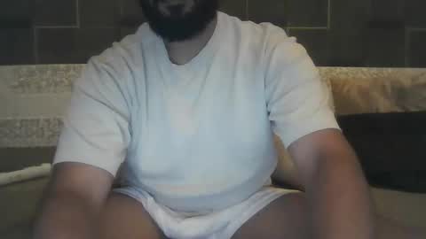 Snapshot of brownbd32 chatting on 12-19-25, 08:27 brownbd32 online show from 12-19-25, 08:27