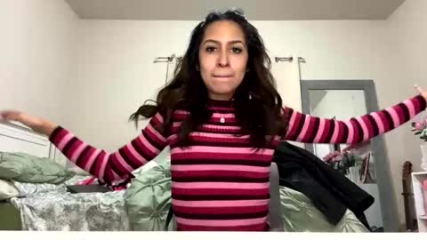 Snapshot of brownbunny212 chatting on 01-22-25, 04:34 brownbunny212 online show from 01-22-25, 04:34