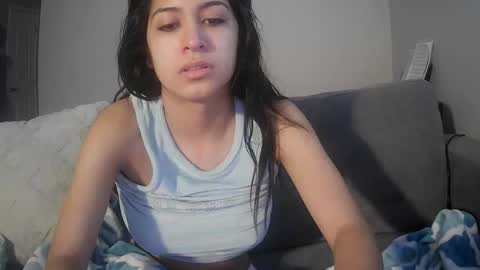 Snapshot of brownbunny212 chatting on 04-04-26, 04:15 brownbunny212 online show from 04-04-26, 04:15