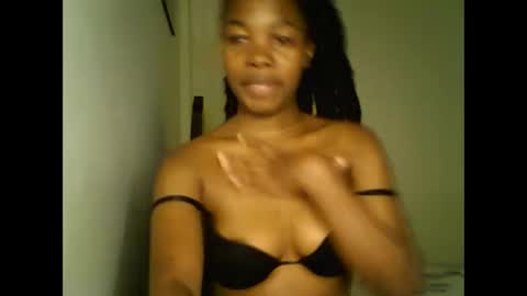 Snapshot of browndaly chatting on 05-01-26, 01:37 browndaly online show from 05-01-26, 01:37