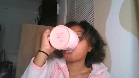 Brownsuagrcutie online show from 10-23-25, 01:38