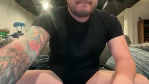 Snapshot of bruce5159 chatting on 04-15-26, 03:57 Bruce online show from 04-15-26, 03:57