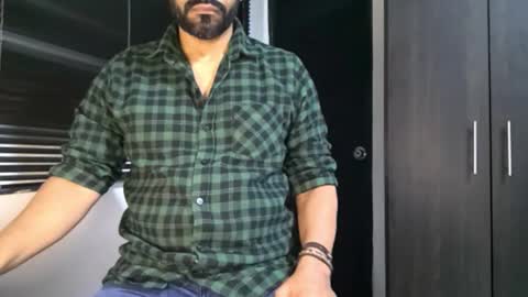 Bruce online show from 02-05-25, 10:51