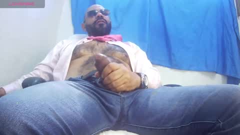 Snapshot of bruce_bigg chatting on 05-07-26, 07:19 Bruce online show from 05-07-26, 07:19