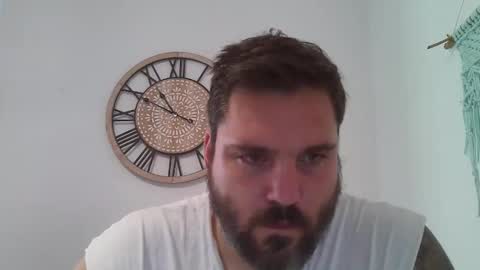 Snapshot of bruce_wayne34 chatting on 10-21-25, 08:48 Bruce Wayne online show from 10-21-25, 08:48