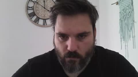 Snapshot of bruce_wayne34 chatting on 11-12-25, 10:48 Bruce Wayne online show from 11-12-25, 10:48