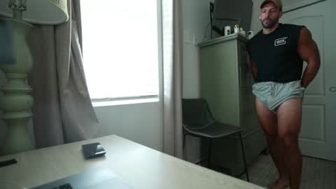 onlyfans BRUCESTRYKER online show from 10-18-25, 03:35