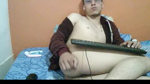 Snapshot of brucew37 chatting on 01-16-26, 08:46 brucew37 online show from 01-16-26, 08:46