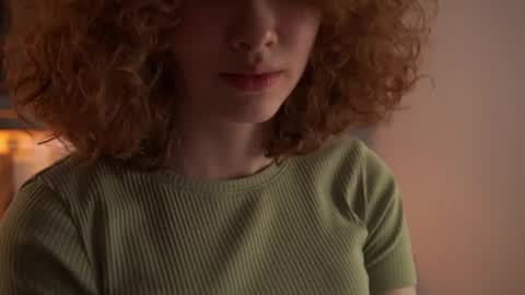 Snapshot of brunaeveritt chatting on 04-18-26, 07:07 Tess online show from 04-18-26, 07:07