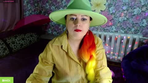 Snapshot of brunette7786 chatting on 04-04-26, 09:01 Julia online show from 04-04-26, 09:01