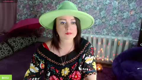 Snapshot of brunette7786 chatting on 05-24-26, 08:03 Julia online show from 05-24-26, 08:03