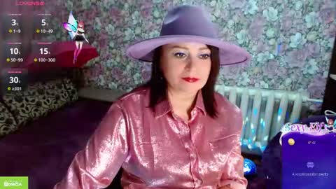 Snapshot of brunette7786 chatting on 06-23-26, 09:46 Julia online show from 06-23-26, 09:46