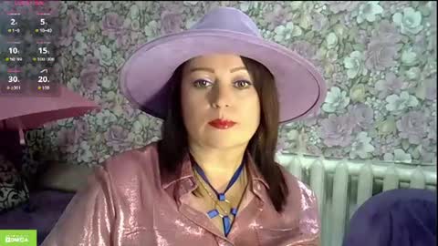 Snapshot of brunette7786 chatting on 07-29-26, 09:46 Julia online show from 07-29-26, 09:46