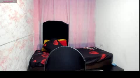 Snapshot of brunette_sasha chatting on 04-25-26, 12:08 Sasha Brunette online show from 04-25-26, 12:08